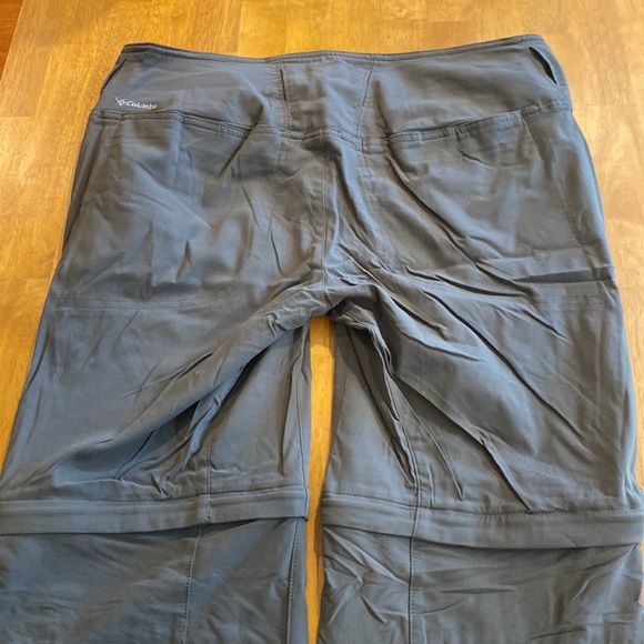 Columbia women’s convertible pant size 10 - Picture 6 of 8